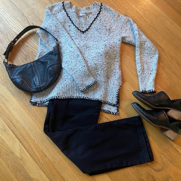 Cable & Gauge chunky knit sweater, Size M, black and gray - Picture 5 of 6